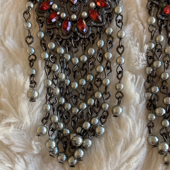 Steve Madden Earrings - Picture 3 of 4